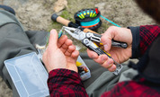 Multitool Leatherman Signal Coyote Box