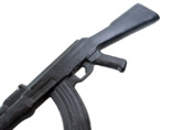 Atrapa gumowa karabin AK-47 czarny z bagnetem