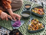 Zestaw turystyczny menażka Light My Fire Outdoor MealKit Purple